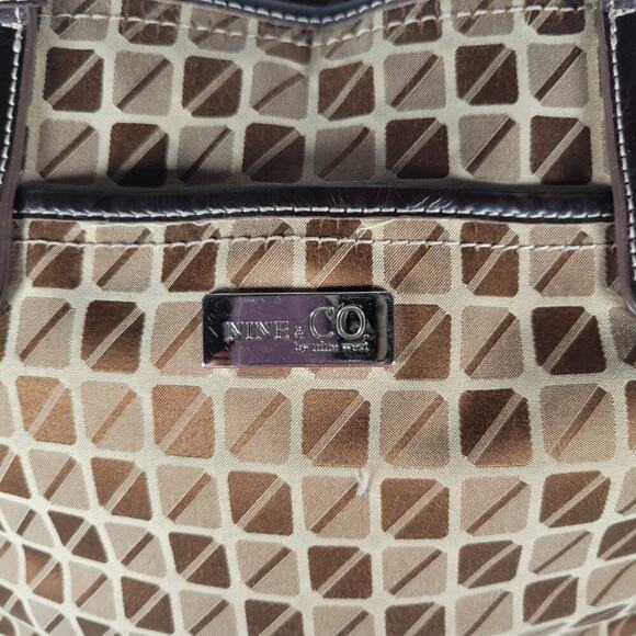 Nine & Co. Nine West Casual Patterned Shoulder Bag with Brown Trim - Picture 2 of 12